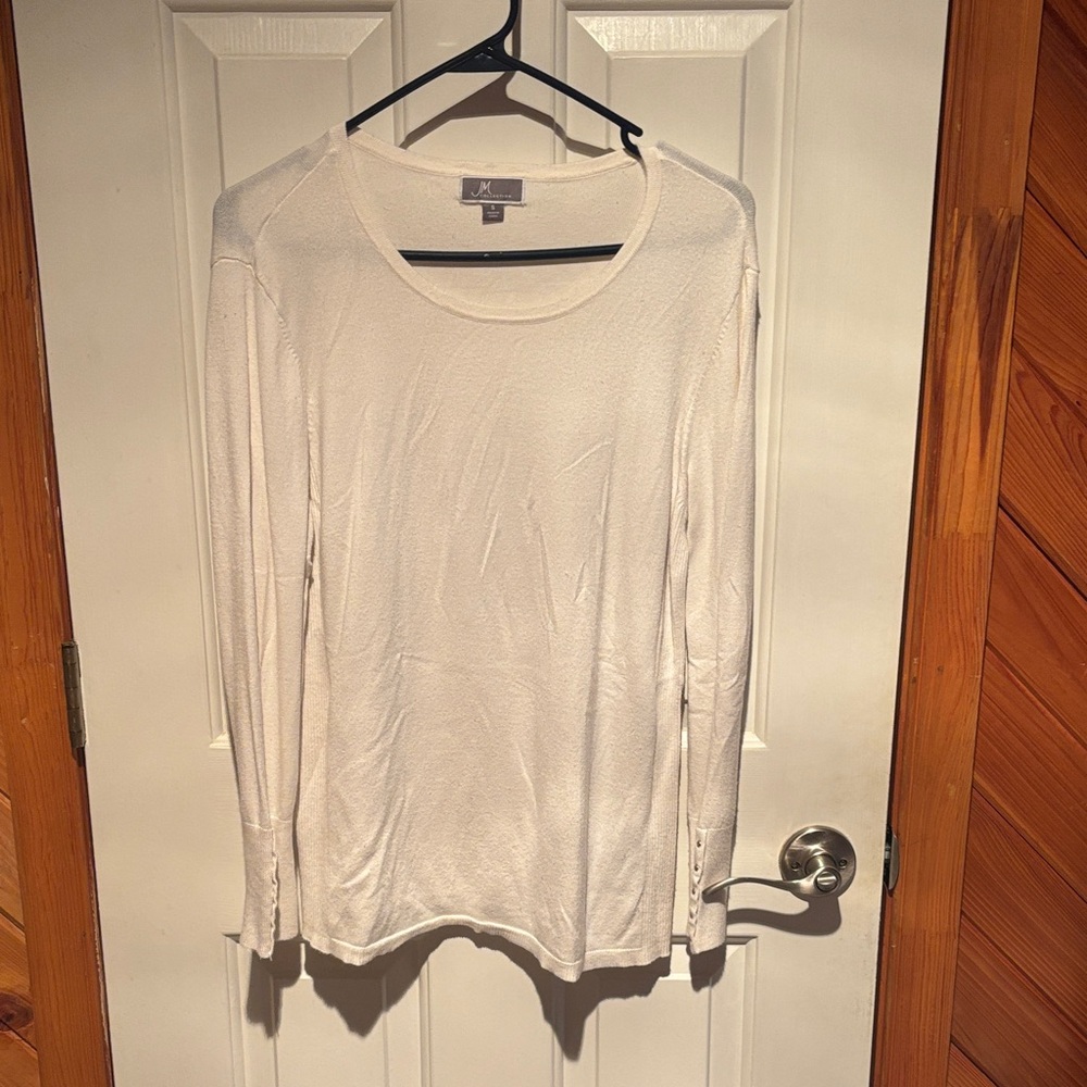 JM Collection Women's Ivory Crew Neck Sweater